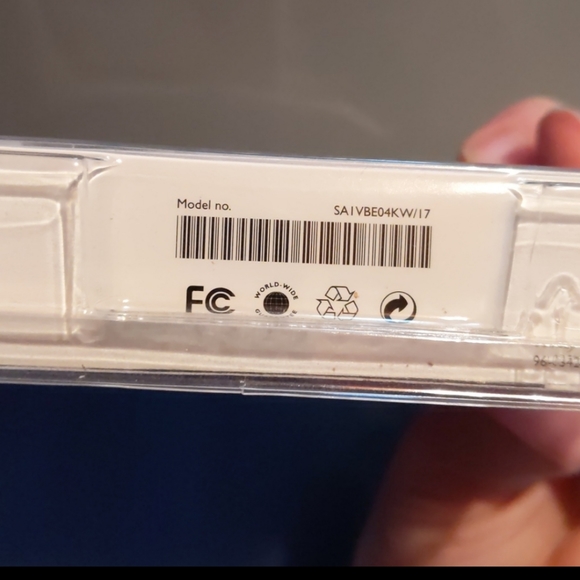 NWT Philips GoGear ViBE MP3 Video Player 4GB - Picture 2 of 4